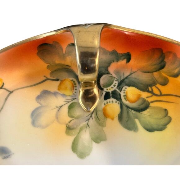 Nippon Vintage Hand Painted Japan Trinket Candy Dish with Gilded Handle - Picture 2 of 7